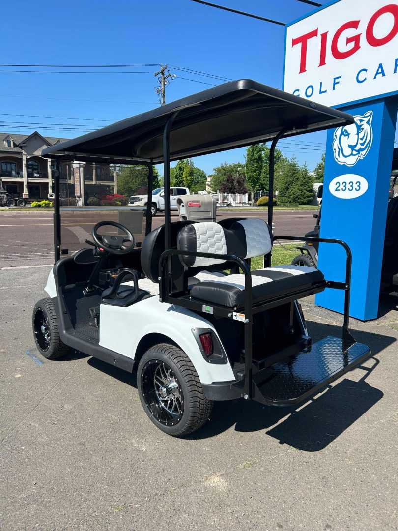Ezgo® Rxv White in Hatfield, PA